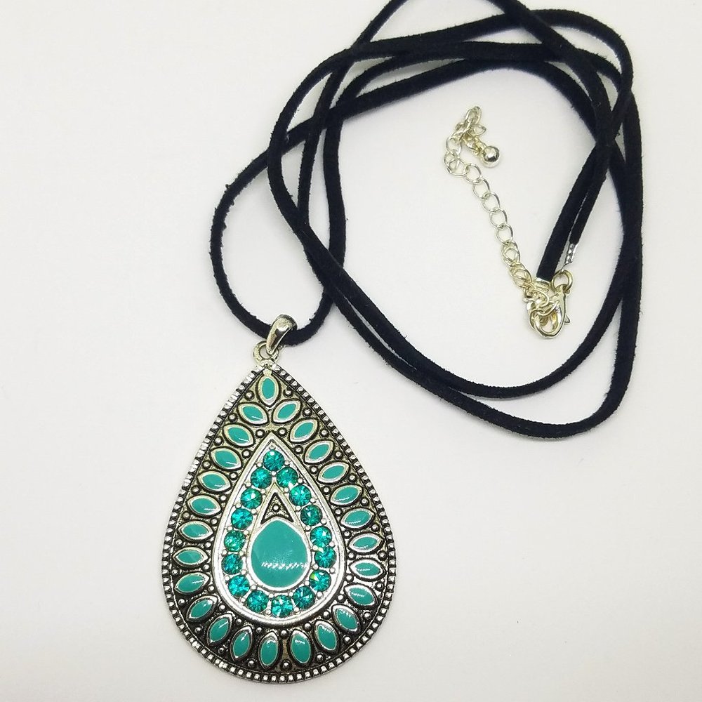 Turquoise Blue Rhinestone & Enamel Accent Silver Teardrop Southwest SW Necklace